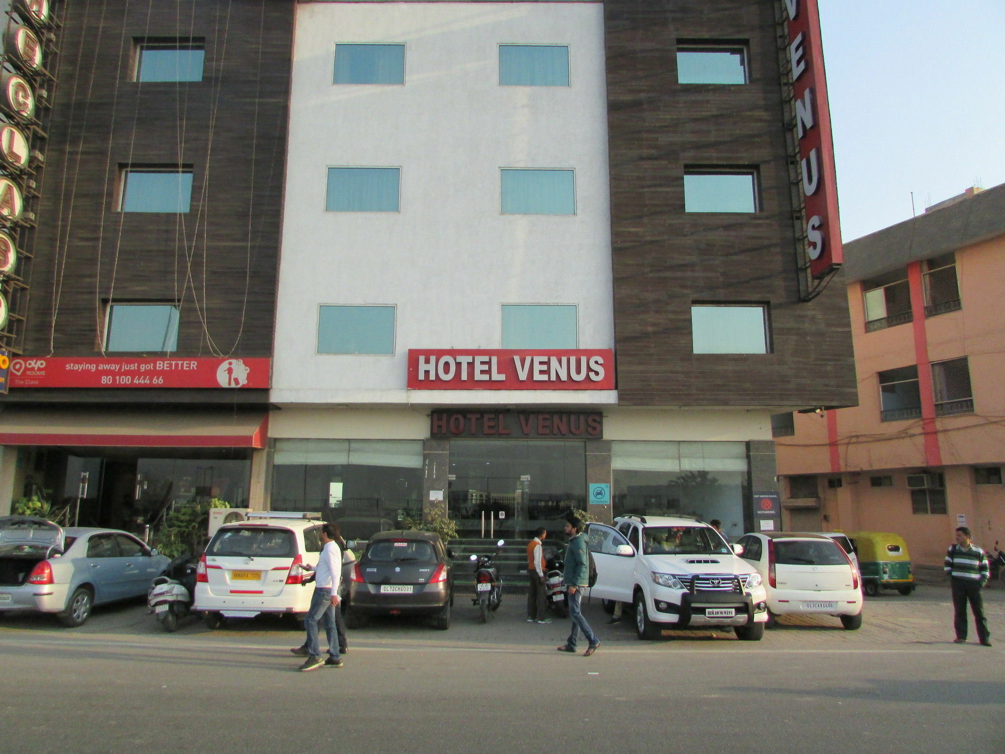 Hotel Smart Plaza Delhi Airport Neu-Delhi Exterior foto